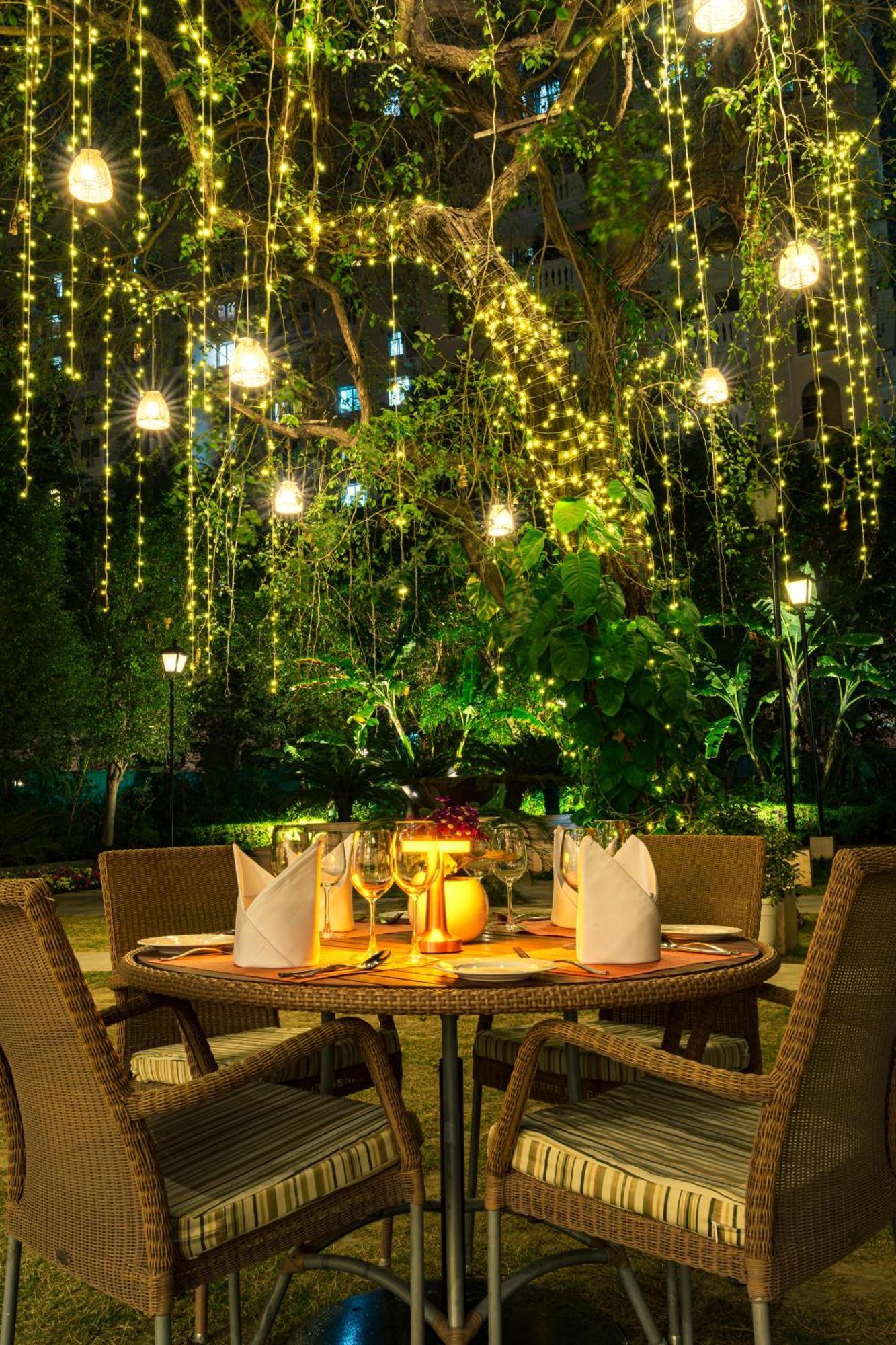 Dlf Club 5 Hotel Gurgaon Ngoại thất bức ảnh